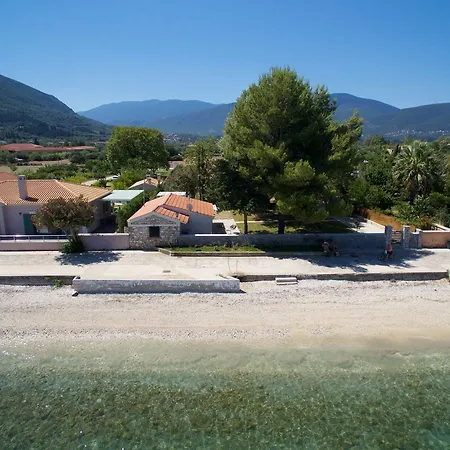 Endless Blue House Sami (Kefalonia)